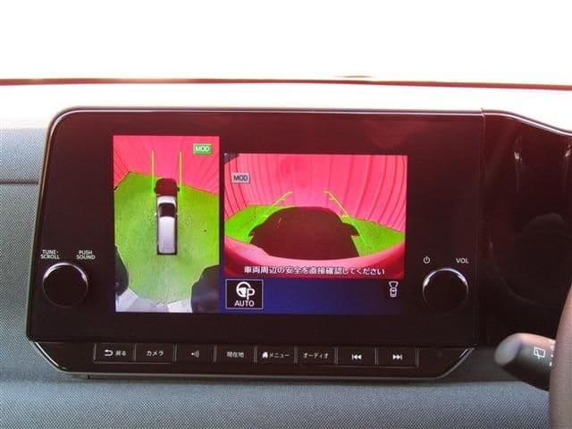 Car thumbnail 4
