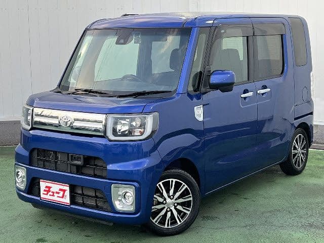 TOYOTA PIXIS MEGA