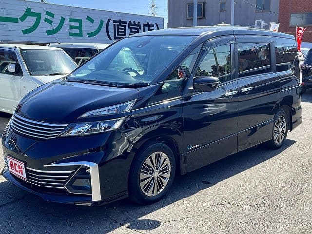 NISSAN SERENA  S-HYBRID