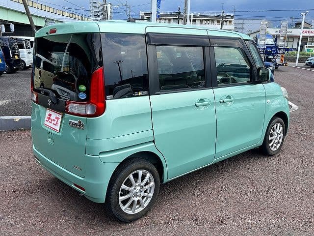 Car thumbnail 3