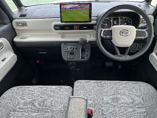 Car thumbnail 2