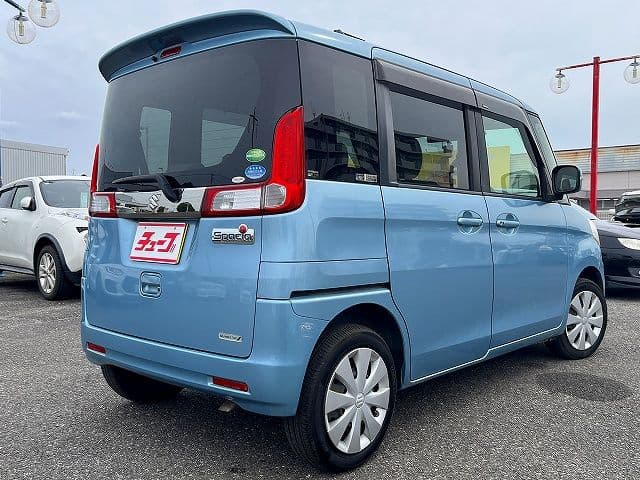 Car thumbnail 3