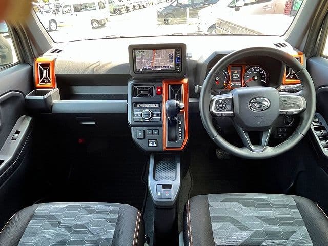 Car thumbnail 2