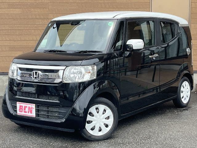 HONDA N BOX SLASH