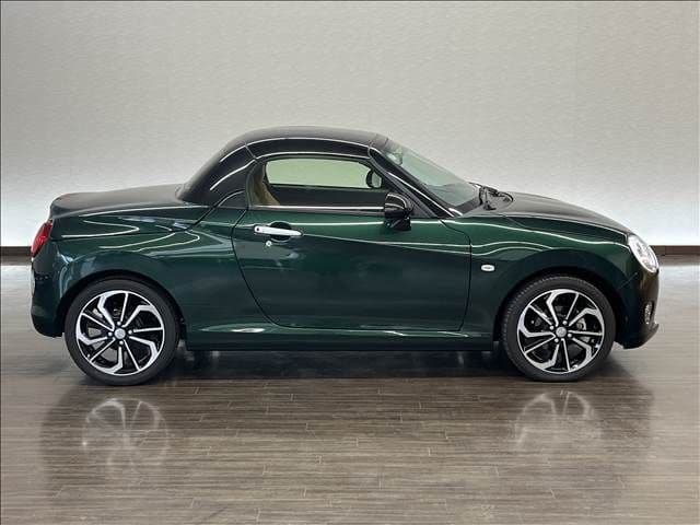 Car thumbnail 4