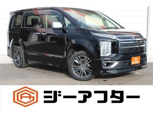 MITSUBISHI DELICA D:5 4WD