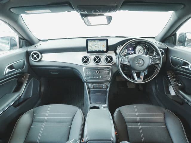 MERCEDES BENZ