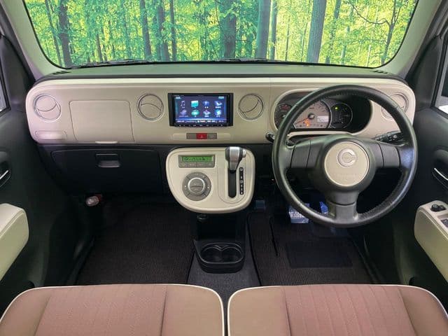 Car thumbnail 2