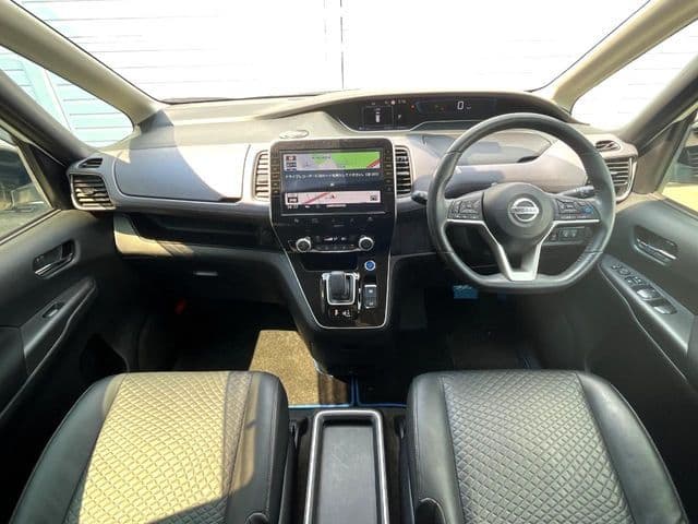 NISSAN