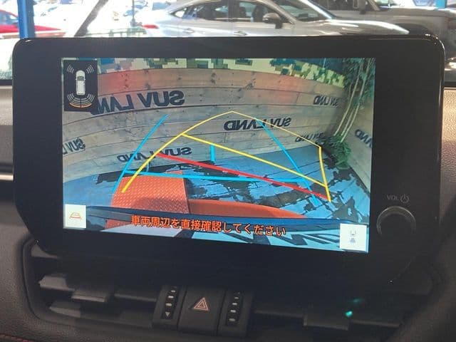 Car thumbnail 4