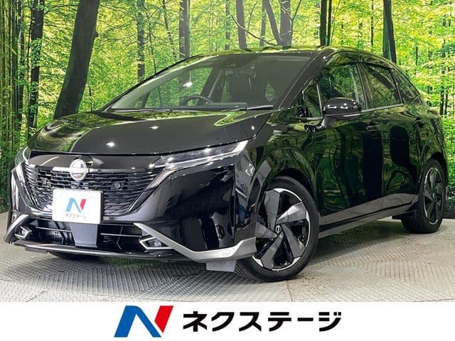 NISSAN AURA