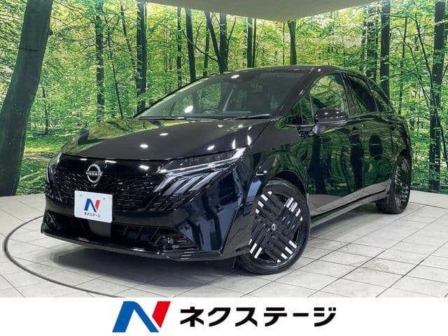 NISSAN AURA