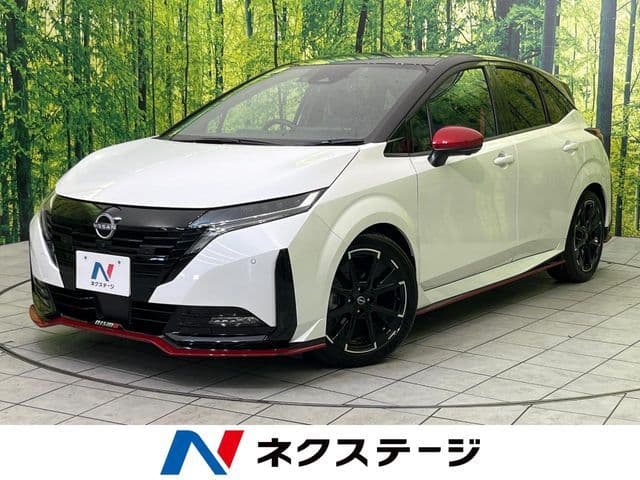 NISSAN AURA