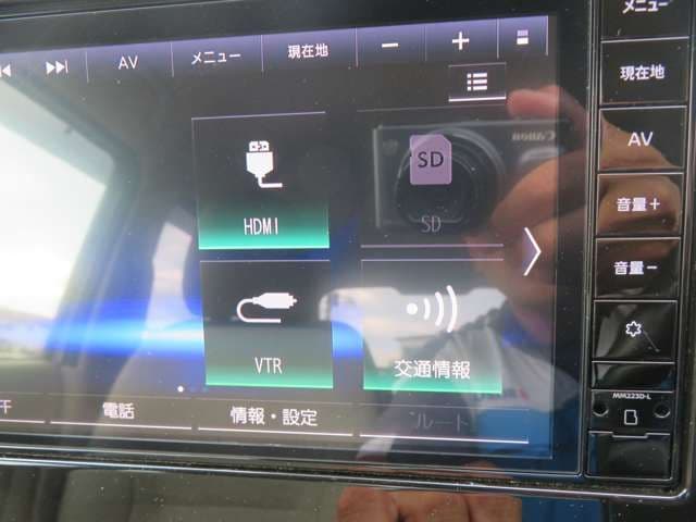 Car thumbnail 3