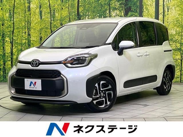 TOYOTA SIENTA HYBRID