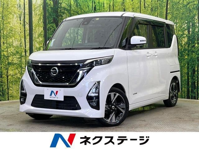 NISSAN ROOX