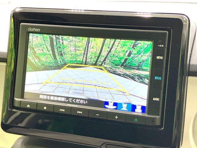 Car thumbnail 4