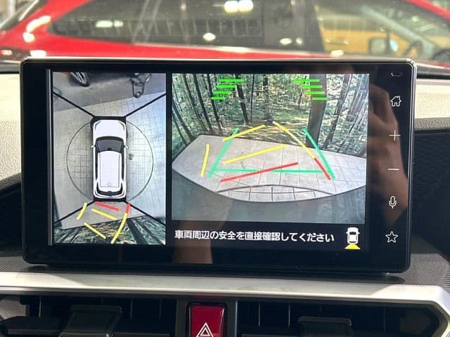 Car thumbnail 4