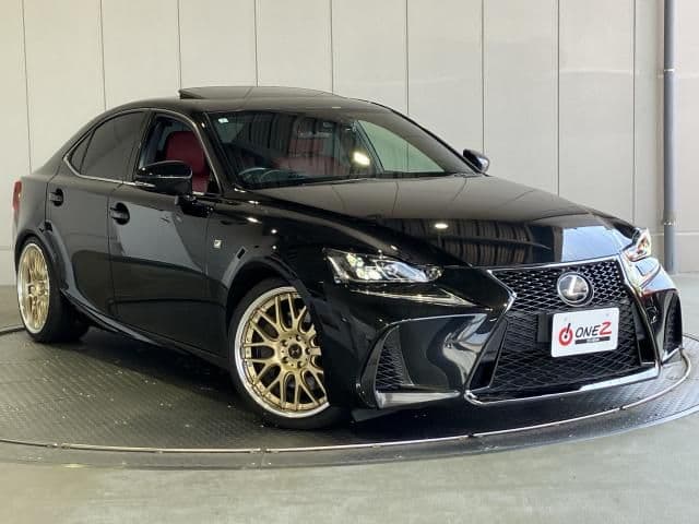 TOYOTA LEXUS IS350