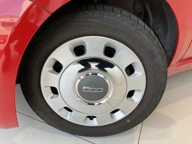 Car thumbnail 4