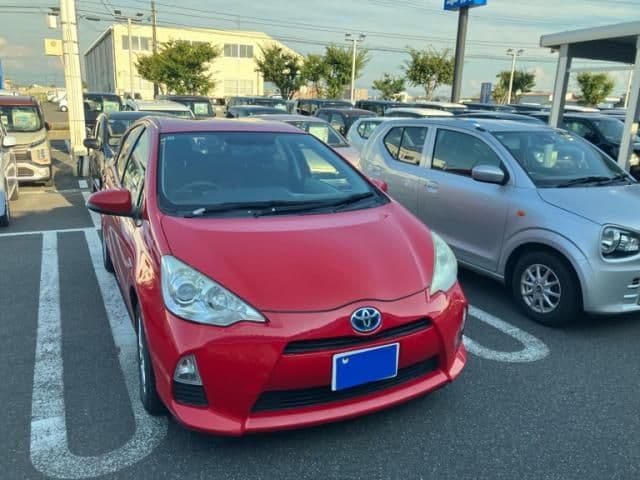 Car image 1