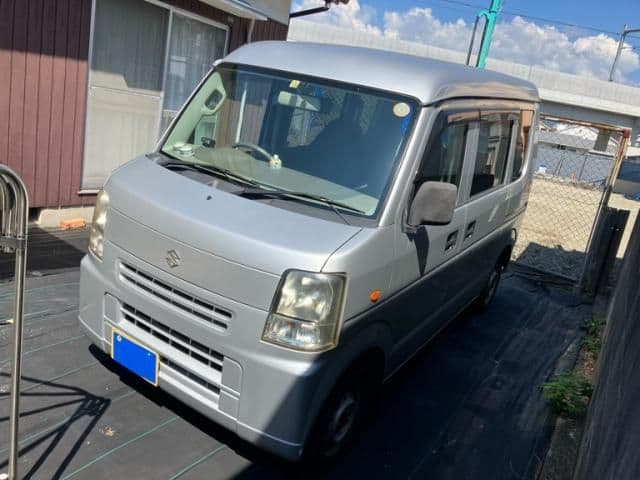 SUZUKI
