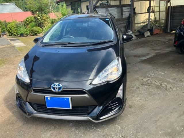 Car image 1