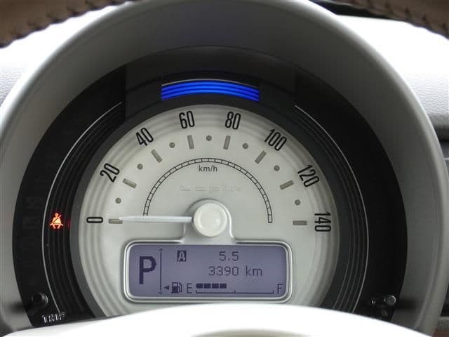 Car thumbnail 4