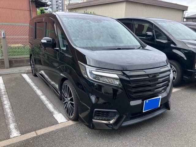 HONDA STEPWAGON SPADA