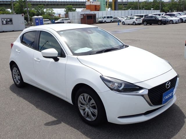 Car thumbnail 4