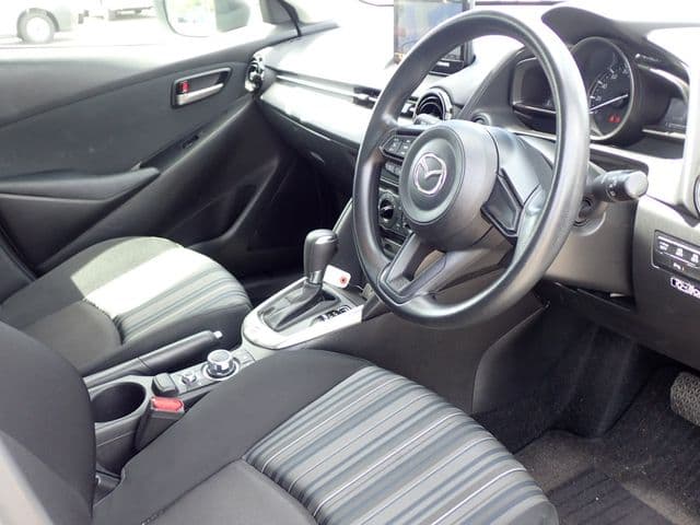 Car thumbnail 2