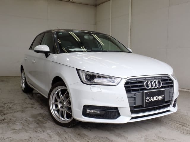 Car image 1