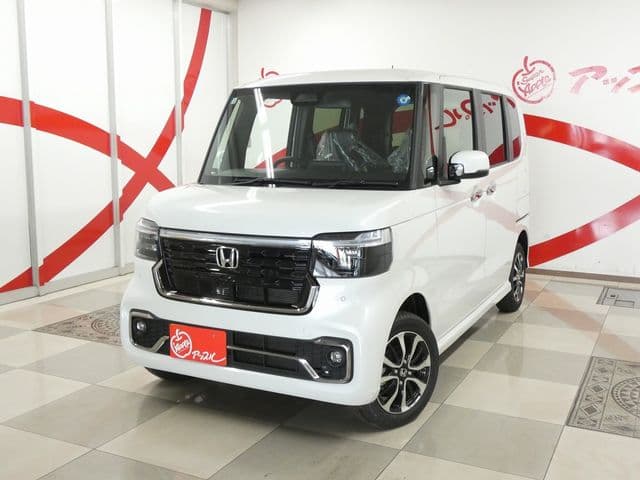 HONDA N BOX CUSTOM 4WD