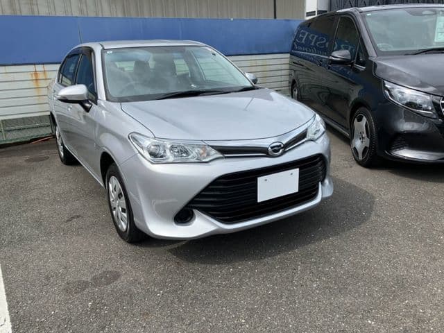 TOYOTA COROLLA AXIO 4WD