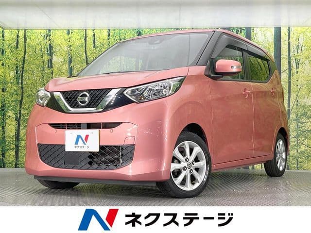 NISSAN