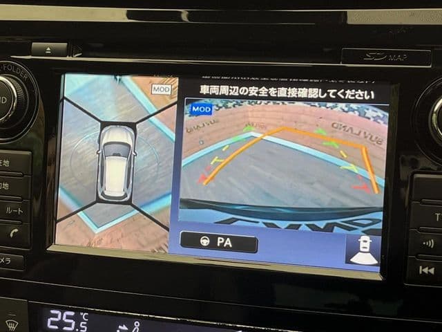Car thumbnail 4