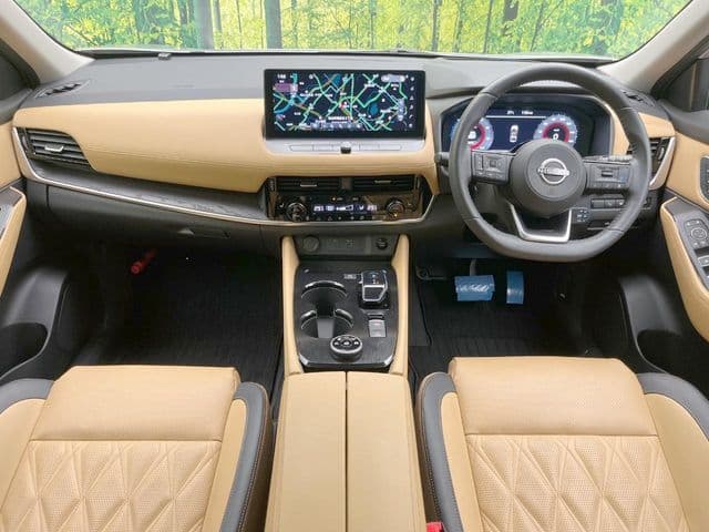 NISSAN