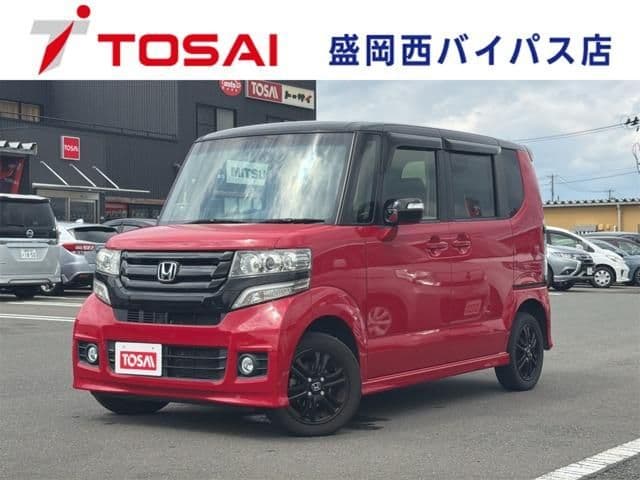 HONDA N BOX CUSTOM 4WD