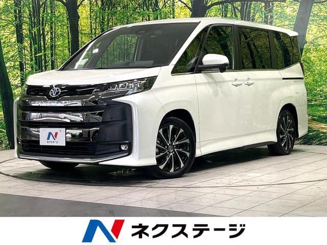 TOYOTA NOAH HYBRID