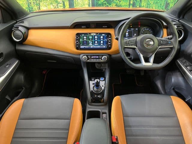 NISSAN