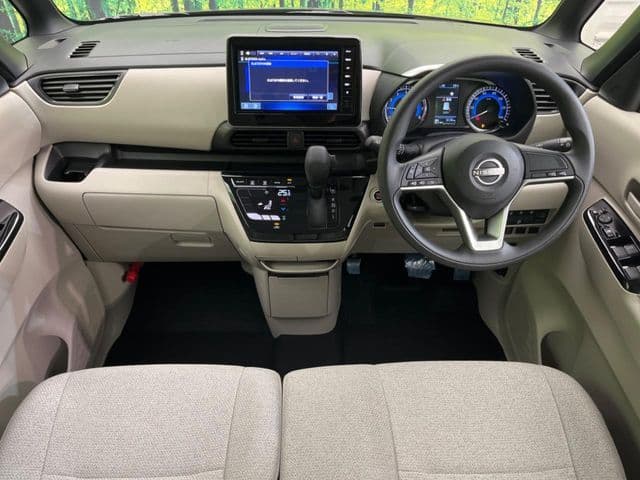 NISSAN