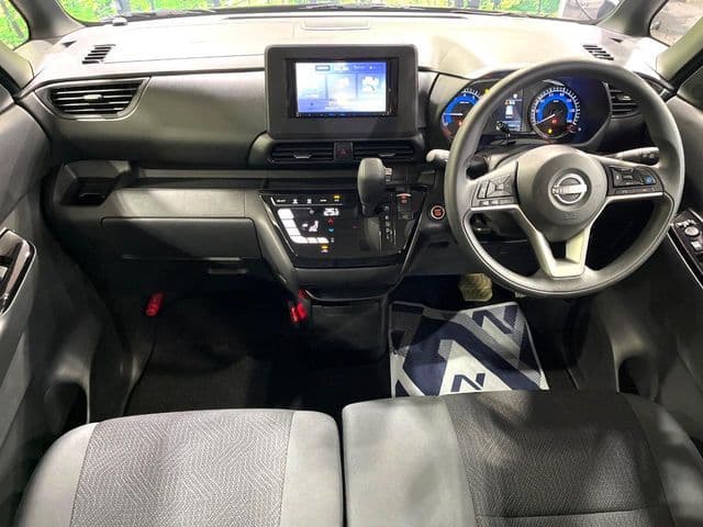 NISSAN