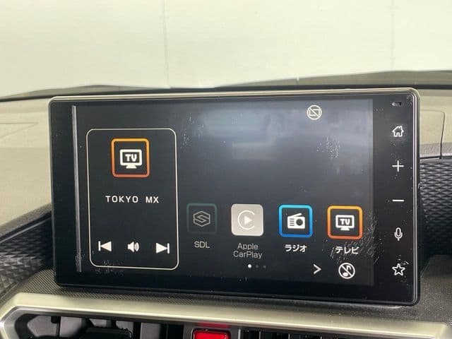Car thumbnail 3