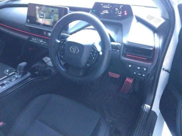 Car thumbnail 2