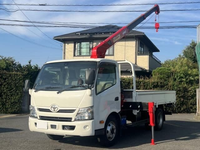TOYOTA DYNA