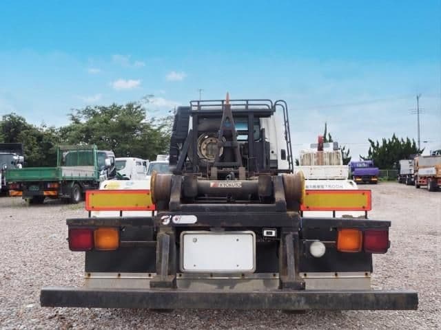 Car thumbnail 4