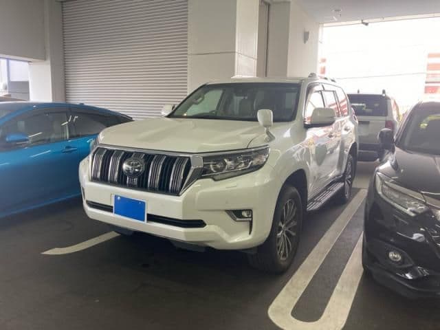 TOYOTA LANDCRUISER PRADO