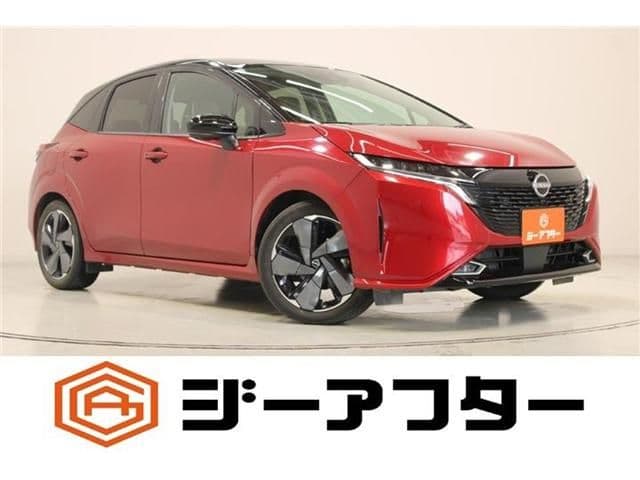 NISSAN AURA