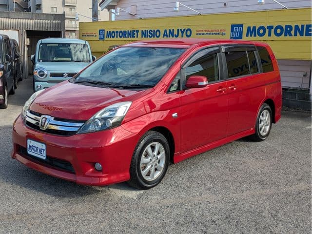 TOYOTA Isis