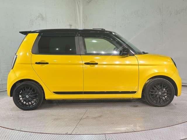 Car thumbnail 4